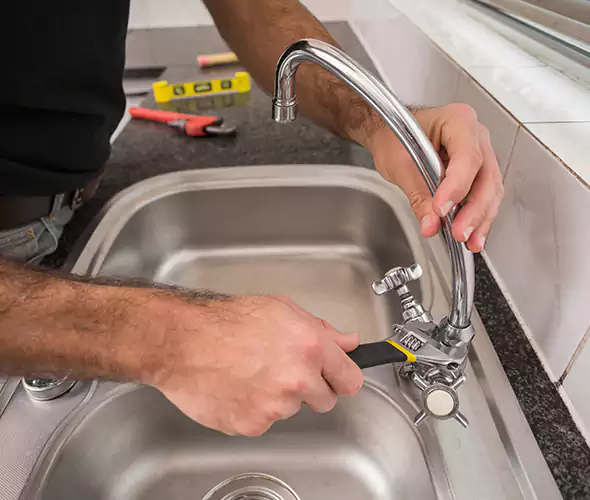 Local Experts for Faucet Repair in Middle Island, NY:Schedule Affordable Faucet Repair Services with Us