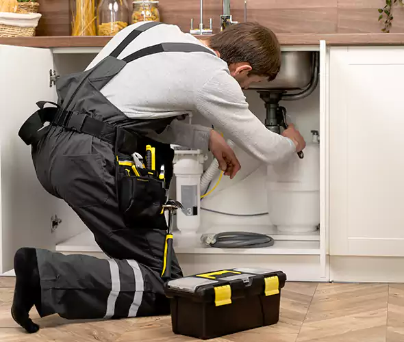 Certified Plumbers for Insinkerator Installation in Middle Island