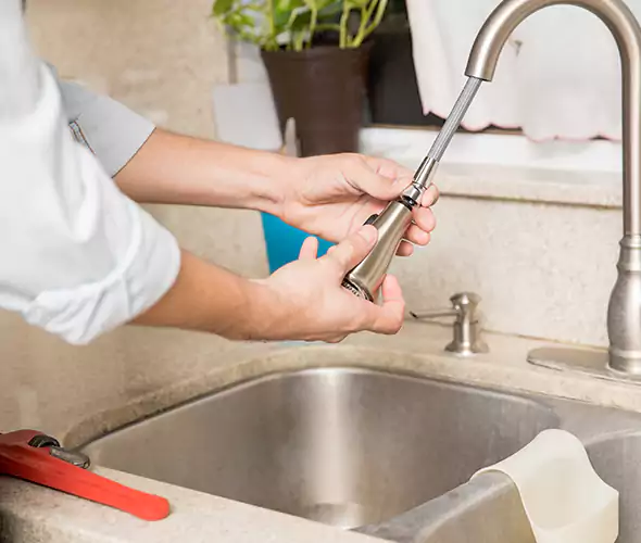 Expert Plumber for Rooter Services in Middle Island, NY: Trusted Drain and Sewer Cleaning Professionals