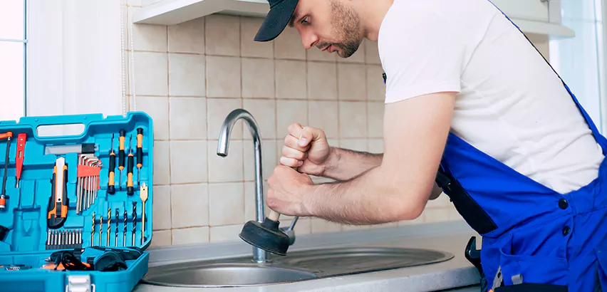 Emergency Plumber in Middle Island
