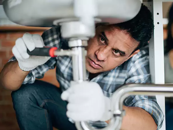 Why Choose Middle Island Plumbing for Clogged Sewer Line Repair in Middle Island, NY?