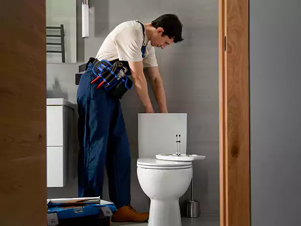 Why Choose Middle Island Plumbing for Toilet Replacement in Middle Island, NY?